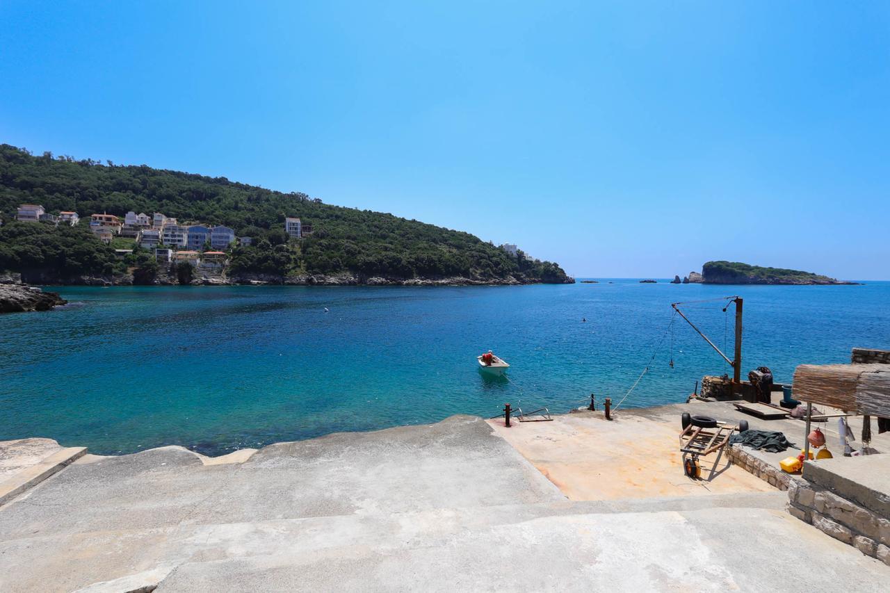 El Mar Apartments Bar Kültér fotó